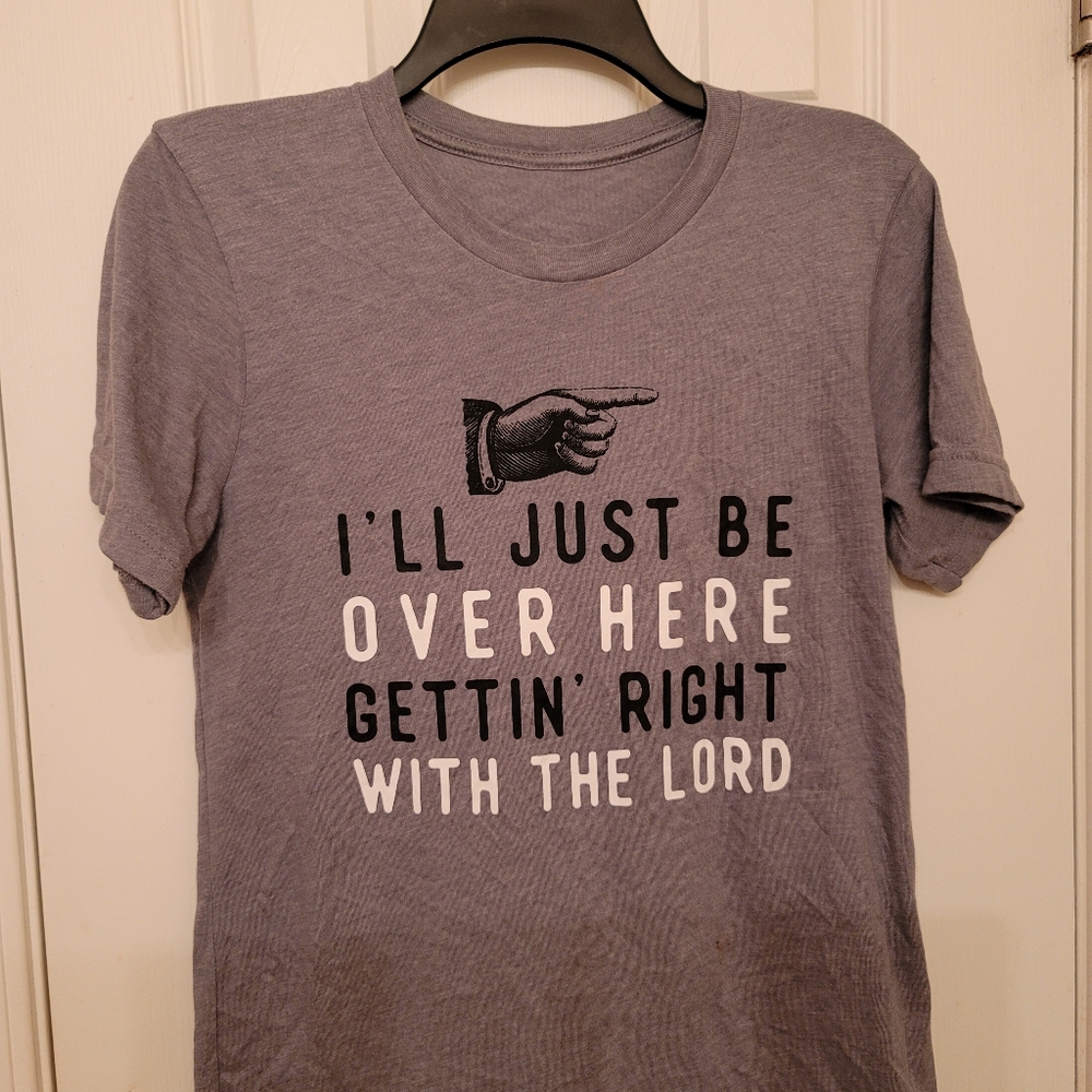 Womens unisex small t-shirt